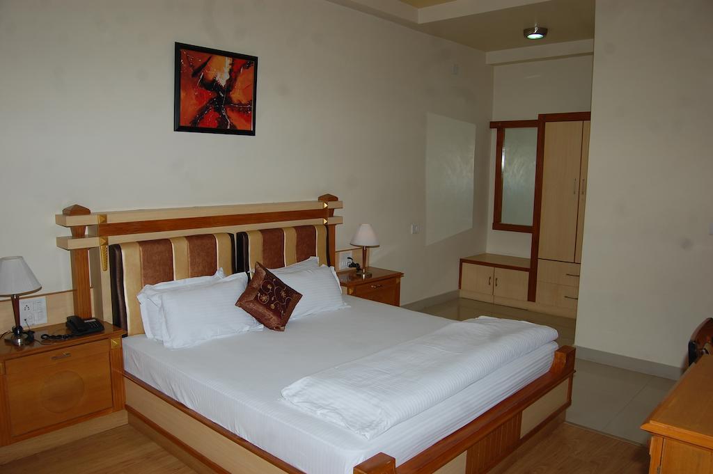 Metro Palace Hotel Bikaner Phòng bức ảnh